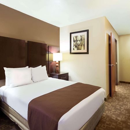 Super 8 By Wyndham Chandler Phoenix Buitenkant foto