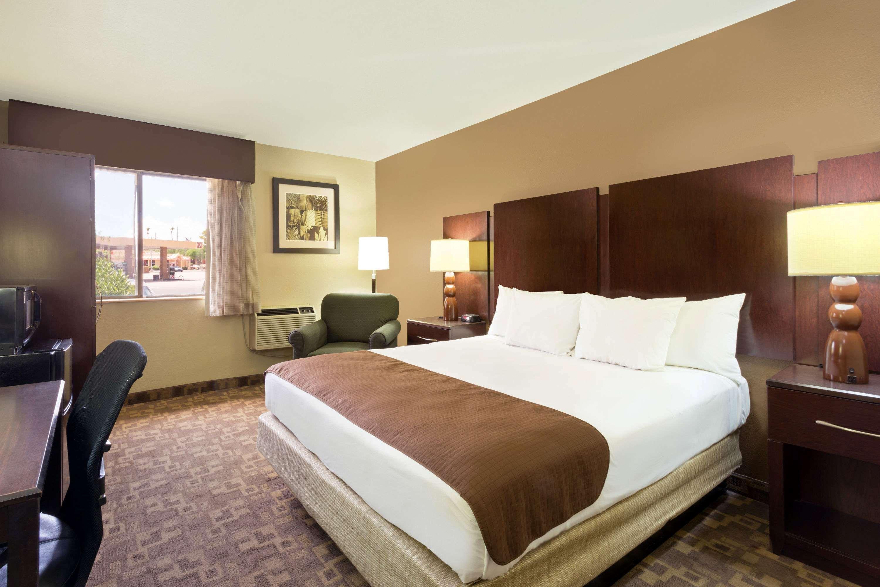 Super 8 By Wyndham Chandler Phoenix Buitenkant foto