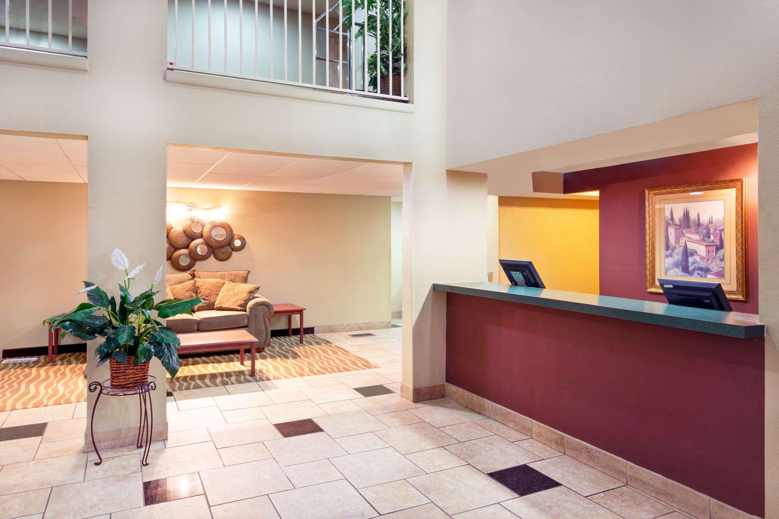 Super 8 By Wyndham Chandler Phoenix Buitenkant foto