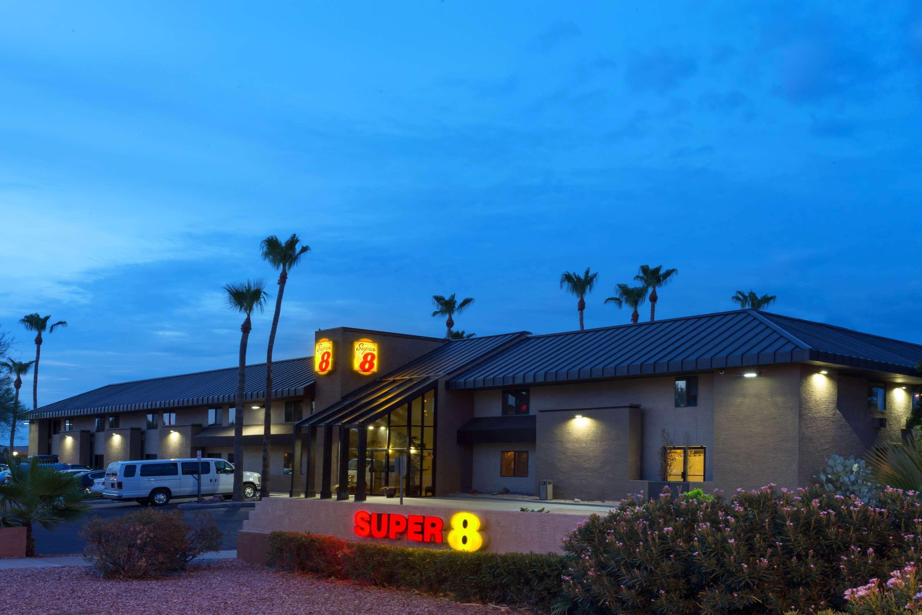 Super 8 By Wyndham Chandler Phoenix Buitenkant foto