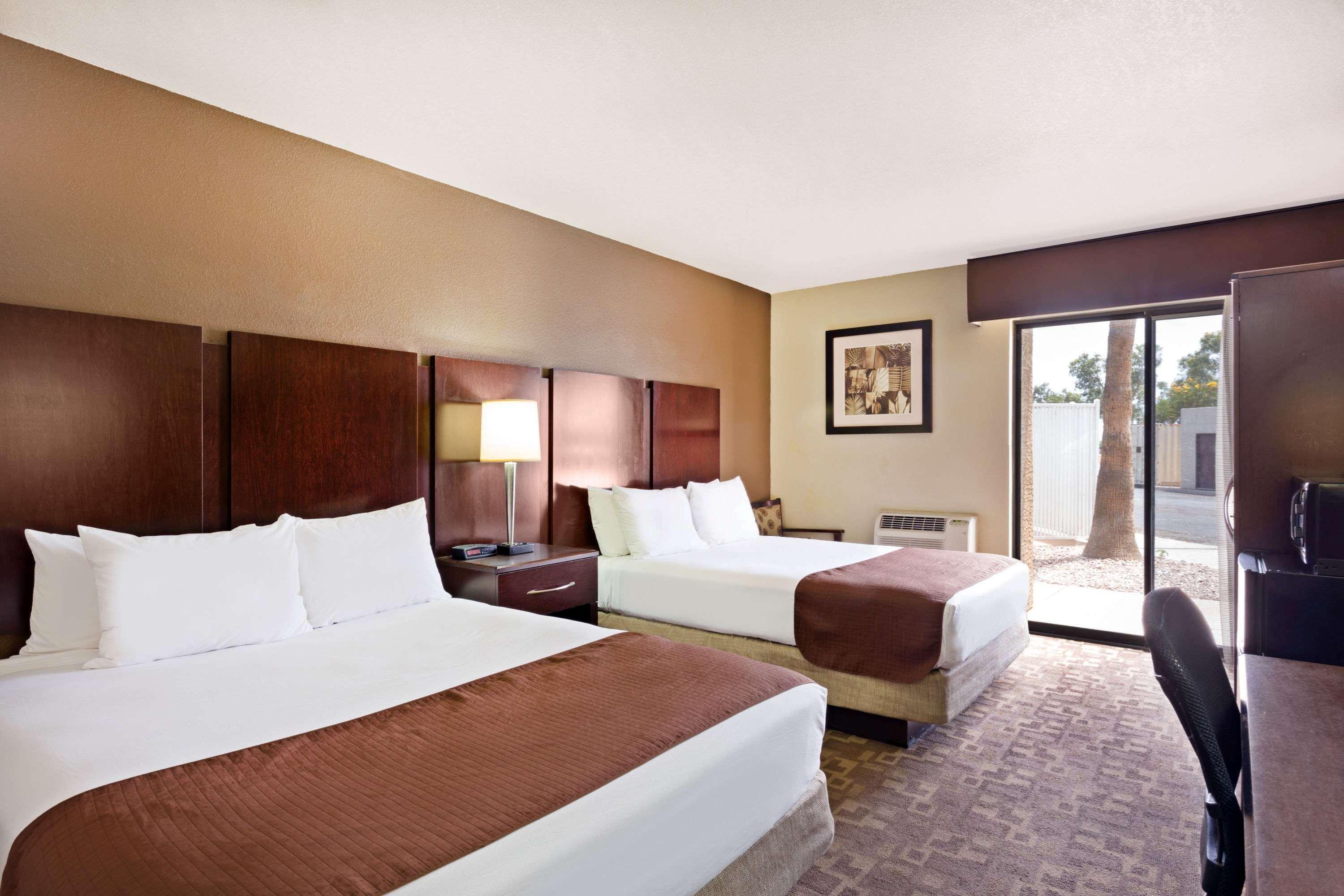 Super 8 By Wyndham Chandler Phoenix Buitenkant foto